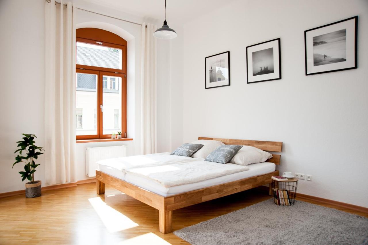 1-Raum-Wohnung Zentral Gelegen Dresda Exterior foto